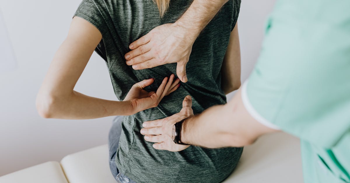 discover effective bursitis treatment options to alleviate pain and inflammation. our comprehensive guide covers home remedies, physical therapy, and medical interventions to help you get back to your daily activities. understand the causes and symptoms of bursitis for better management.