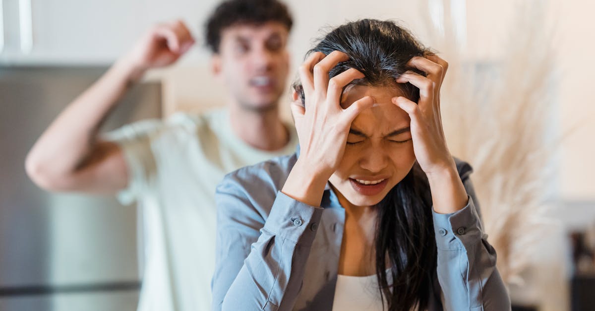 discover the causes, symptoms, and effective treatments for cervicogenic headaches. learn how neck-related issues may trigger these types of headaches and explore helpful management strategies for relief.